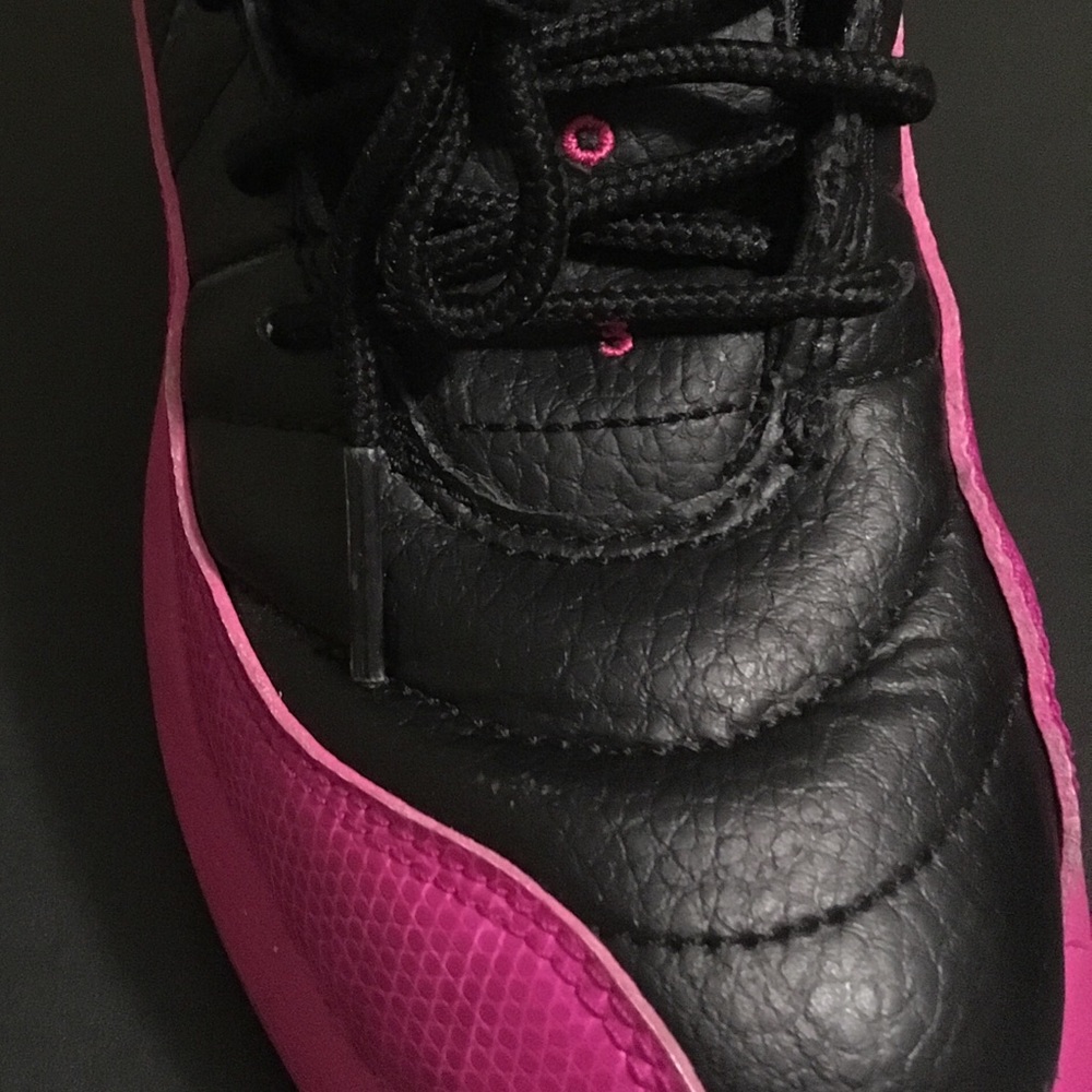 only worn three times she out grew them fast